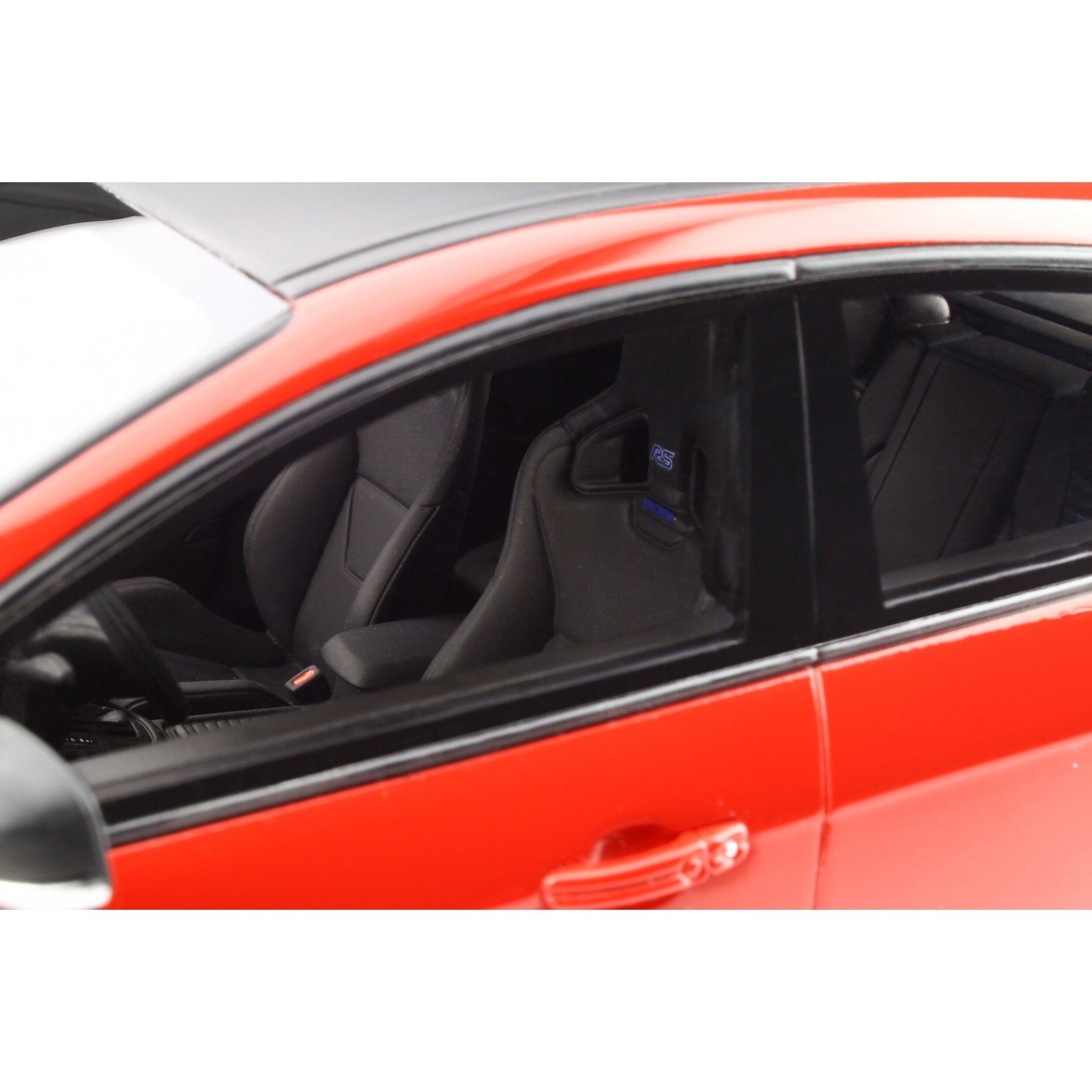 Ford Focus RS Race Red 2018