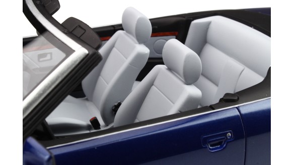 Audi 80 Cabriolet Santorini Blau 1998