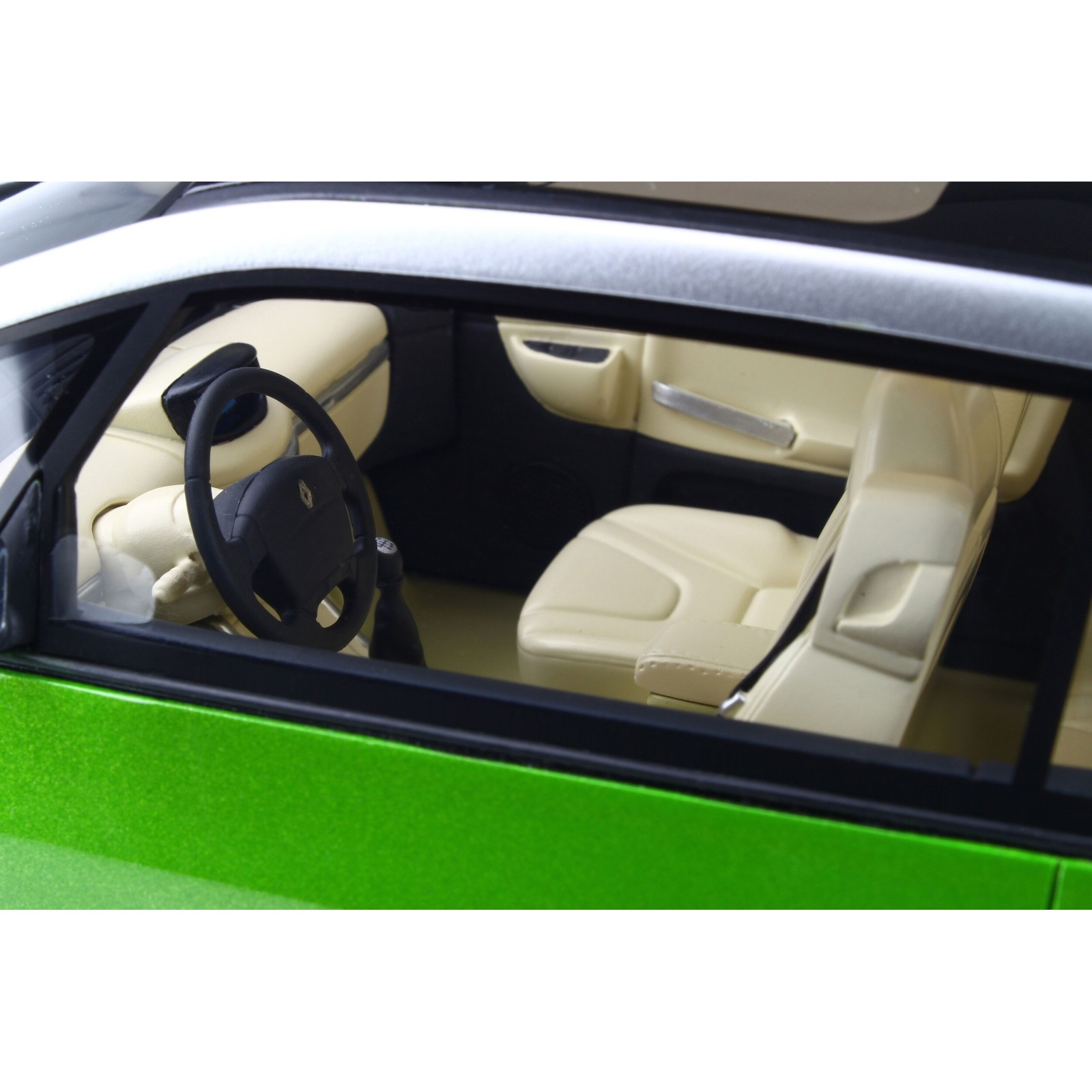 Renault Avantime Vert Taiga 2003