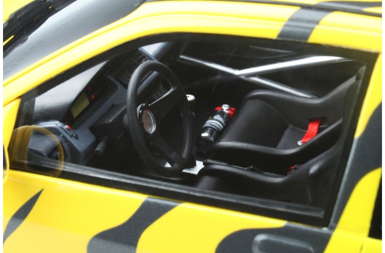 Renault Clio Maxi Présentation Zebra Black & Yellow 1995