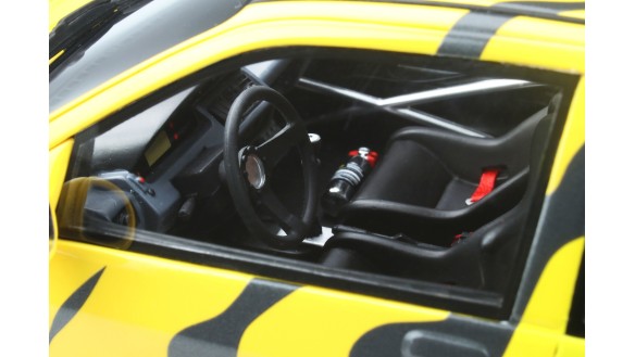 Renault Clio Maxi Présentation Zebra Black & Yellow 1995