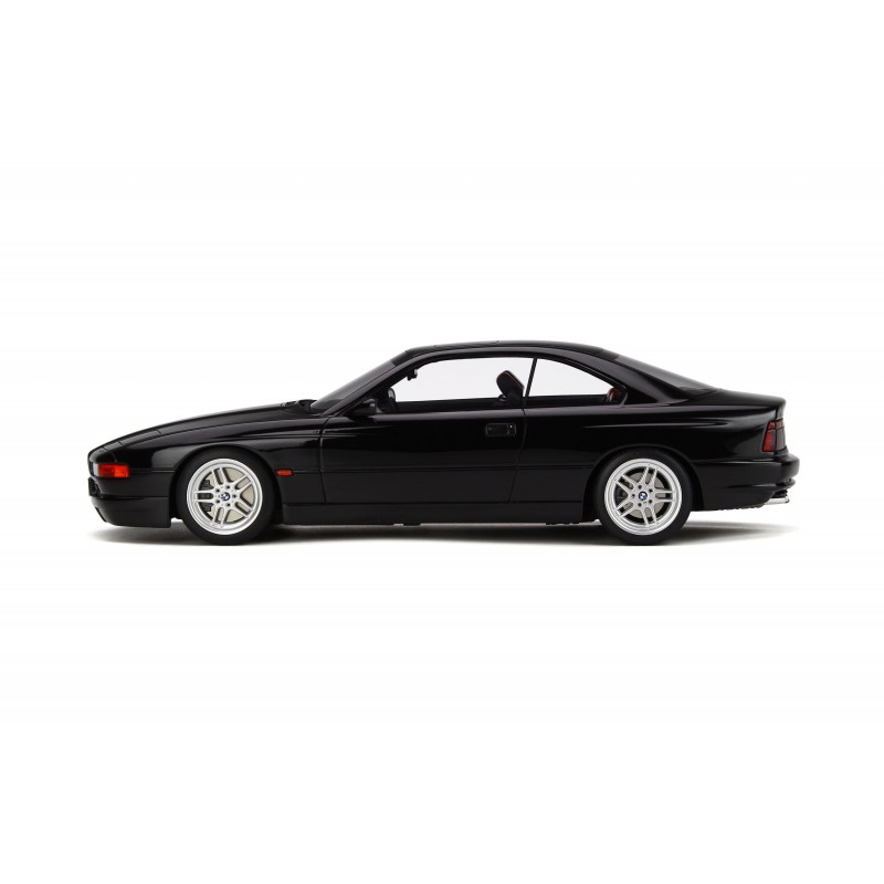 BMW 850 CSI Black 1990