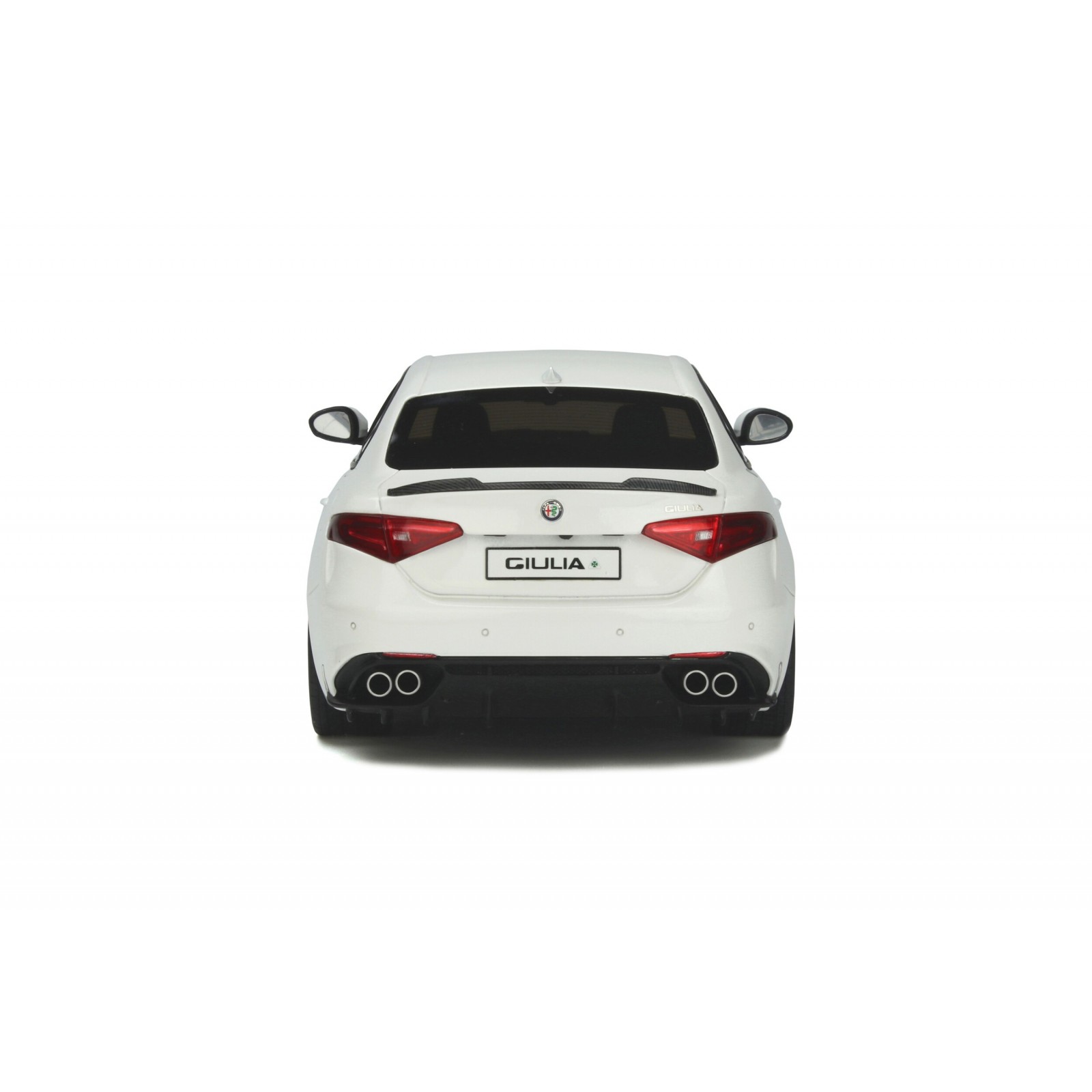Alfa Romeo Giulia Quadrifoglio White trofeo 2019