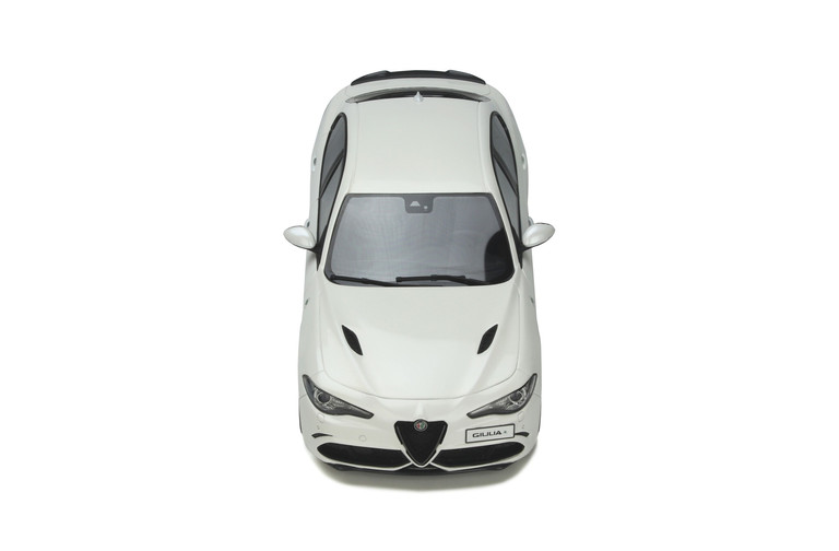 Alfa Romeo Giulia Quadrifoglio White trofeo 2019
