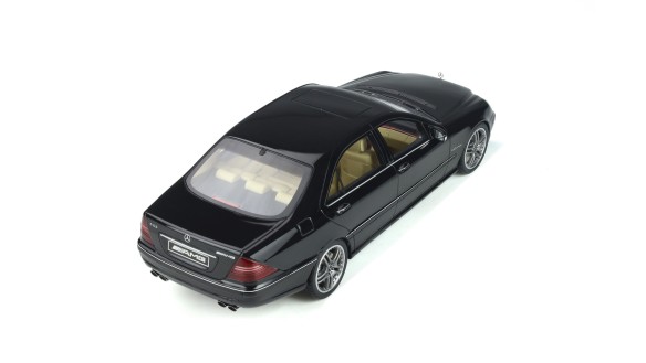 Mercedes-Benz S-Class (W220) S65 AMG Obsidian Black Metallic 2004