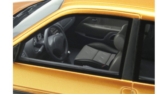 Citroën Saxo VTS Jaune Heliodor 2000