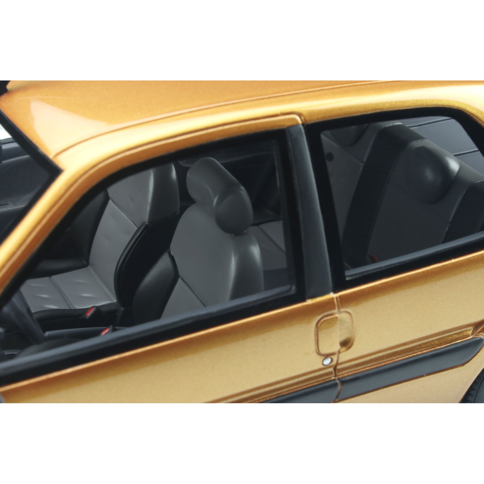 Citroën Saxo VTS Jaune Heliodor 2000