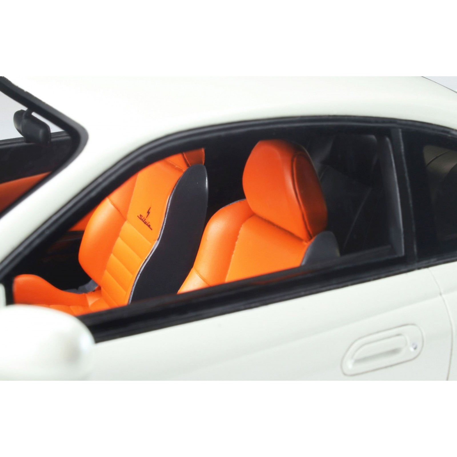 Nissan Silvia Spec-R AERO (S15) Aspen White 1999