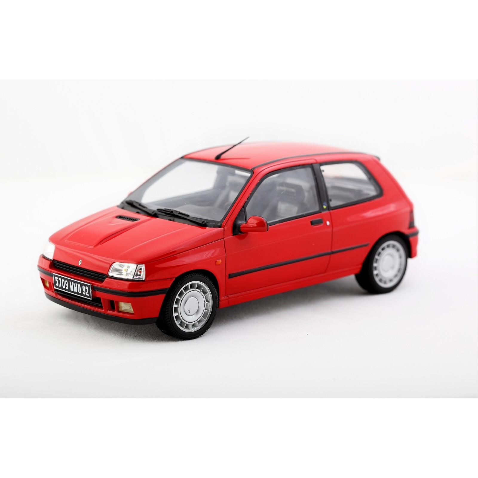 Renault Clio Ph.1 16S Rouge Etrusque 1991
