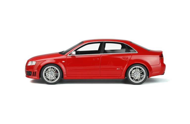 Audi RS 4 (B7) 4.2 FSI Misano Red 2005