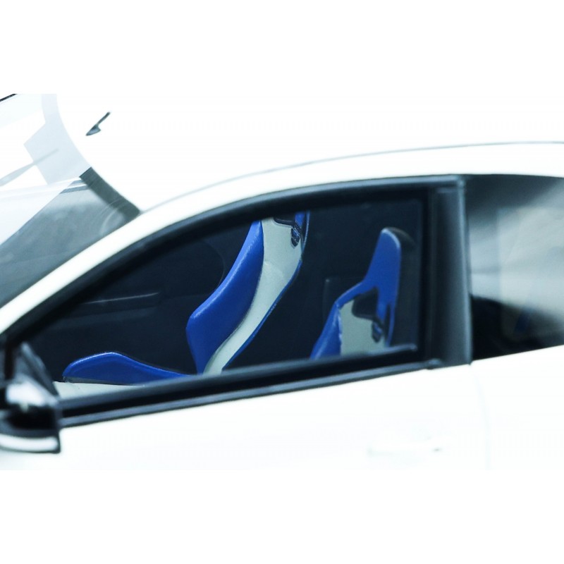 Ford Focus Mk2 RS Frozen White 7VTA 2009