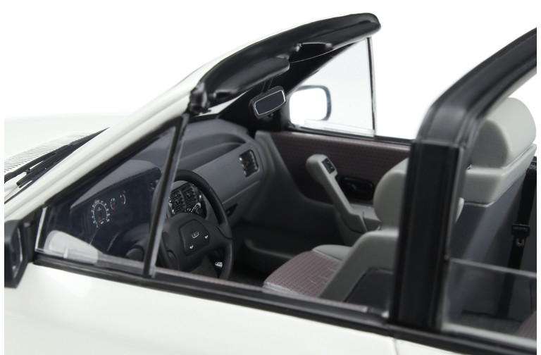 Ford Escort Mk4 XR3i Cabriolet Diamond White 1986