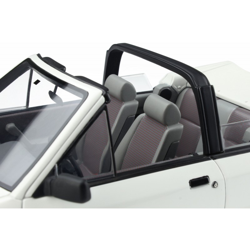 Ford Escort Mk4 XR3i Cabriolet Diamond White 1986
