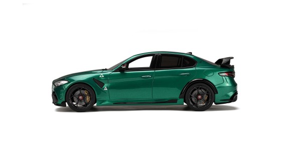Alfa Romeo Giulia GTAm Montreal Green 2020