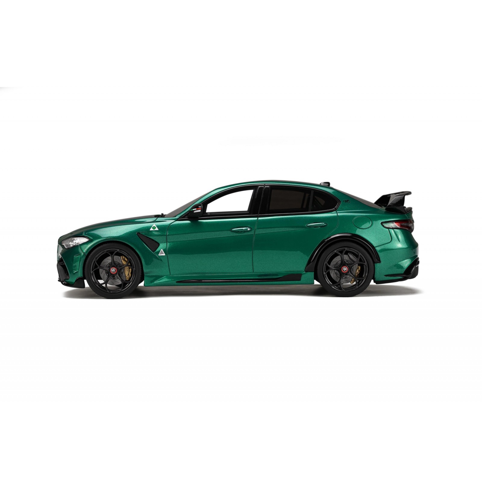 Alfa Romeo Giulia GTAm Montreal Green 2020