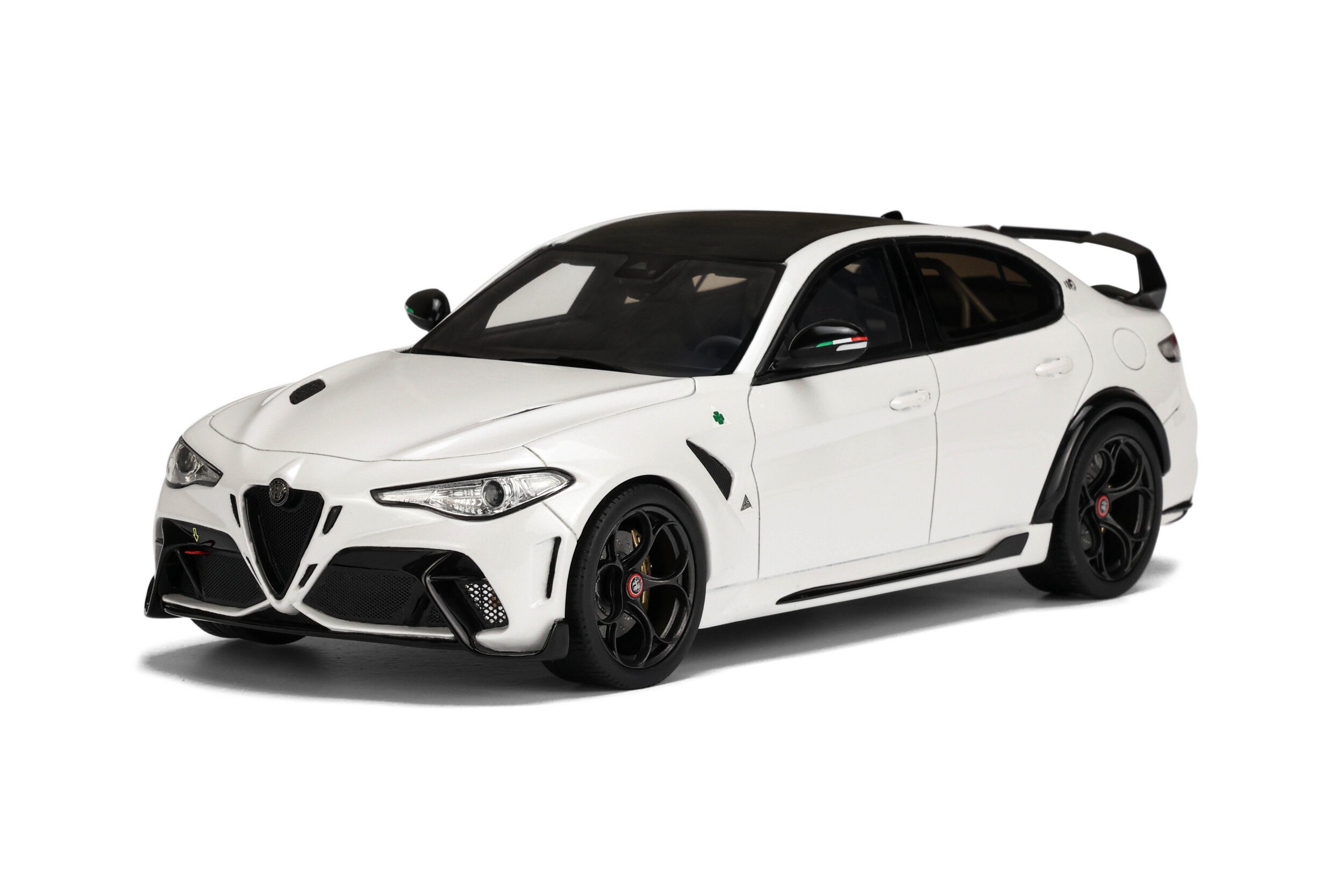 アトール　ホワイトミラー　ジュリア　Giulia 188 OttOmobile - Alfa-Romeo OT990 - Alfa Romeo Giulia GTAm Trofeo