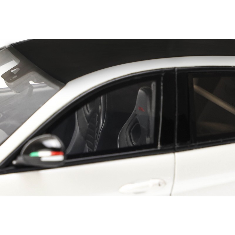 Alfa Romeo Giulia GTAm Trofeo White 2020