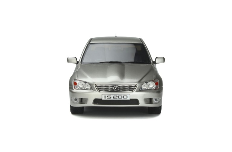 Lexus IS200 Millennium Silver Metallic 1998