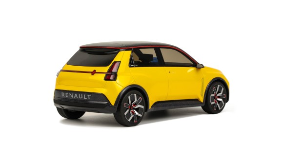 Renault 5 e-tech electric prototype Jaune Echo 2021
