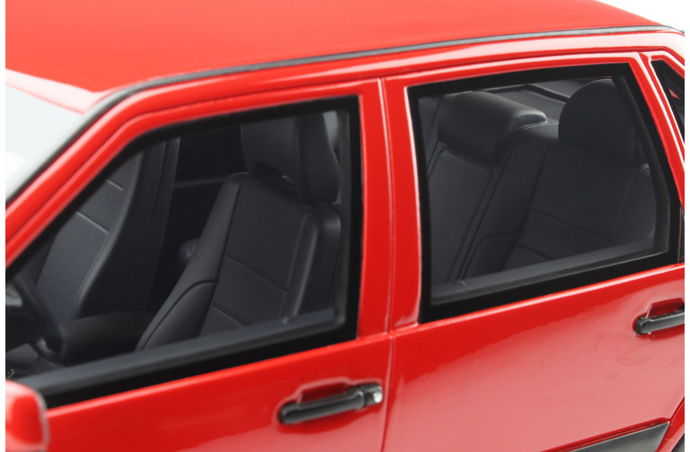 Volvo 850 R Sedan Red 609-11 1996