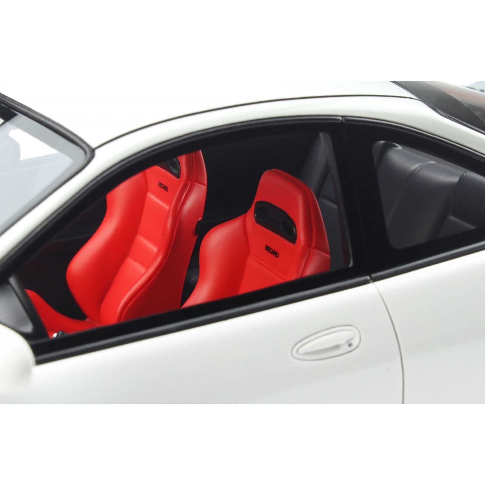 Honda Integra DC2 Euro Spec Championship White 1997