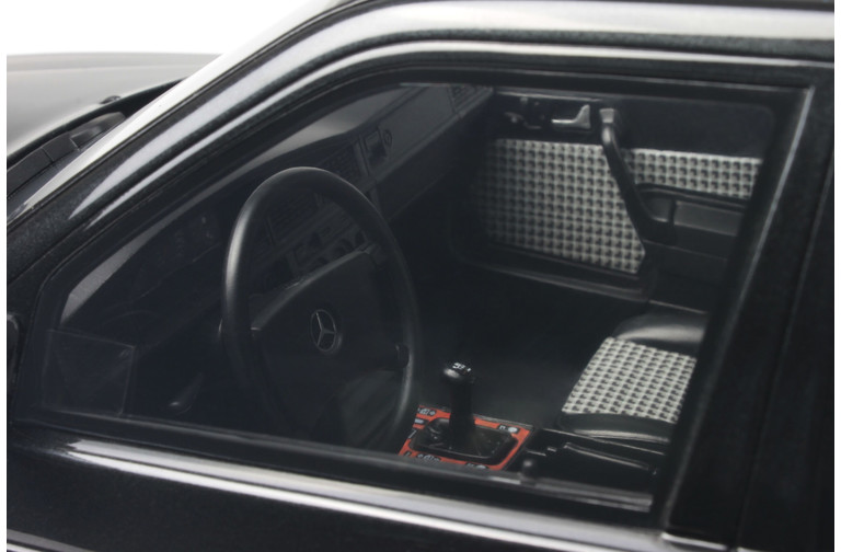 Mercedes-Benz 190E 2.5-16 Evolution 2 Blauschwarz Metallic 1990