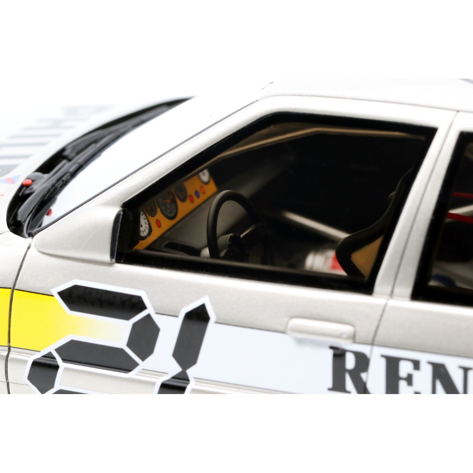 Renault 21 Super Production Silver 1988