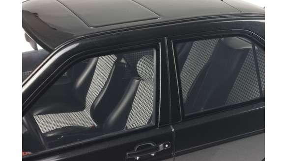 Mercedes-Benz 190E 2.5-16 Evolution 2 Blauschwarz Metallic 1990