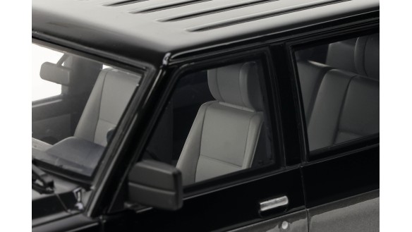 Nissan Patrol GR Y60 Graphite Grey KH2 / Black 1992