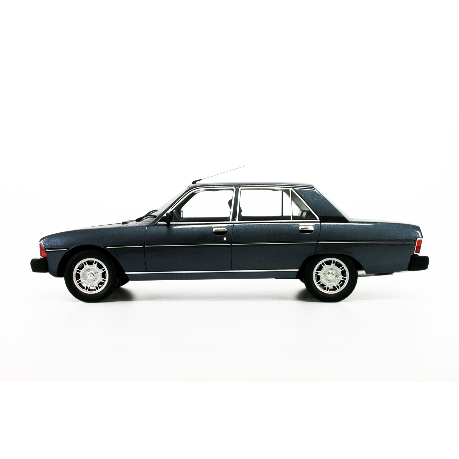 Peugeot 604 GTI Bleu Ming 1984
