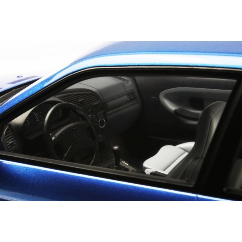 BMW E36 M3 Bleu Estoril 1992