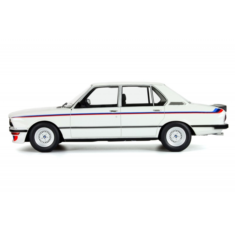 BMW E12 M535I Alpine White 1980