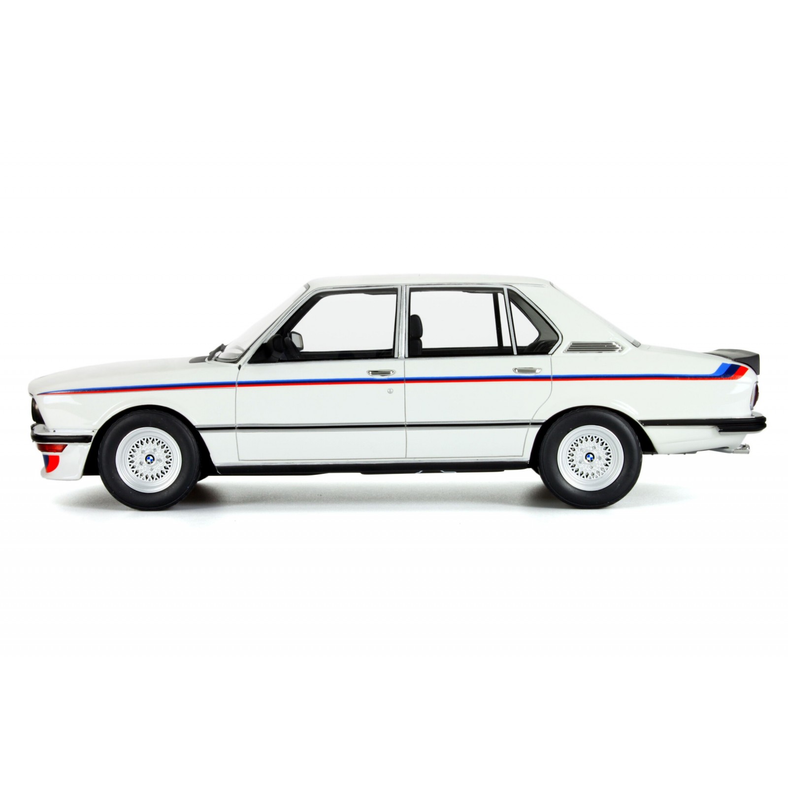 BMW E12 M535I Alpine White 1980