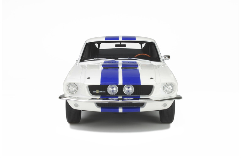 Shelby GT500 Wimbledon White and Blue stripes 1967