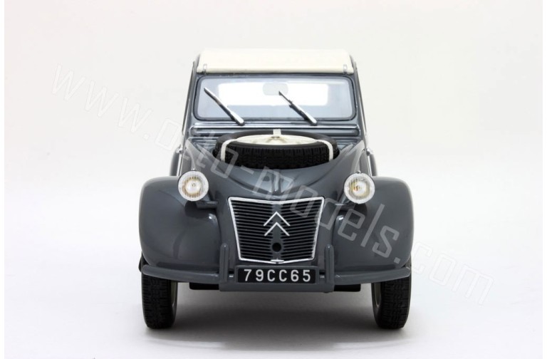 Citroën 2CV Sahara Gris Clair AC132 1961