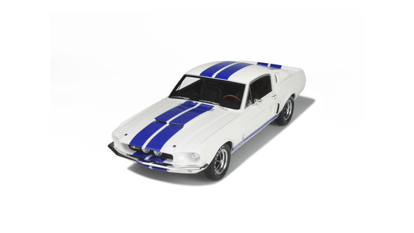 Shelby GT500 Wimbledon White and Blue stripes 1967