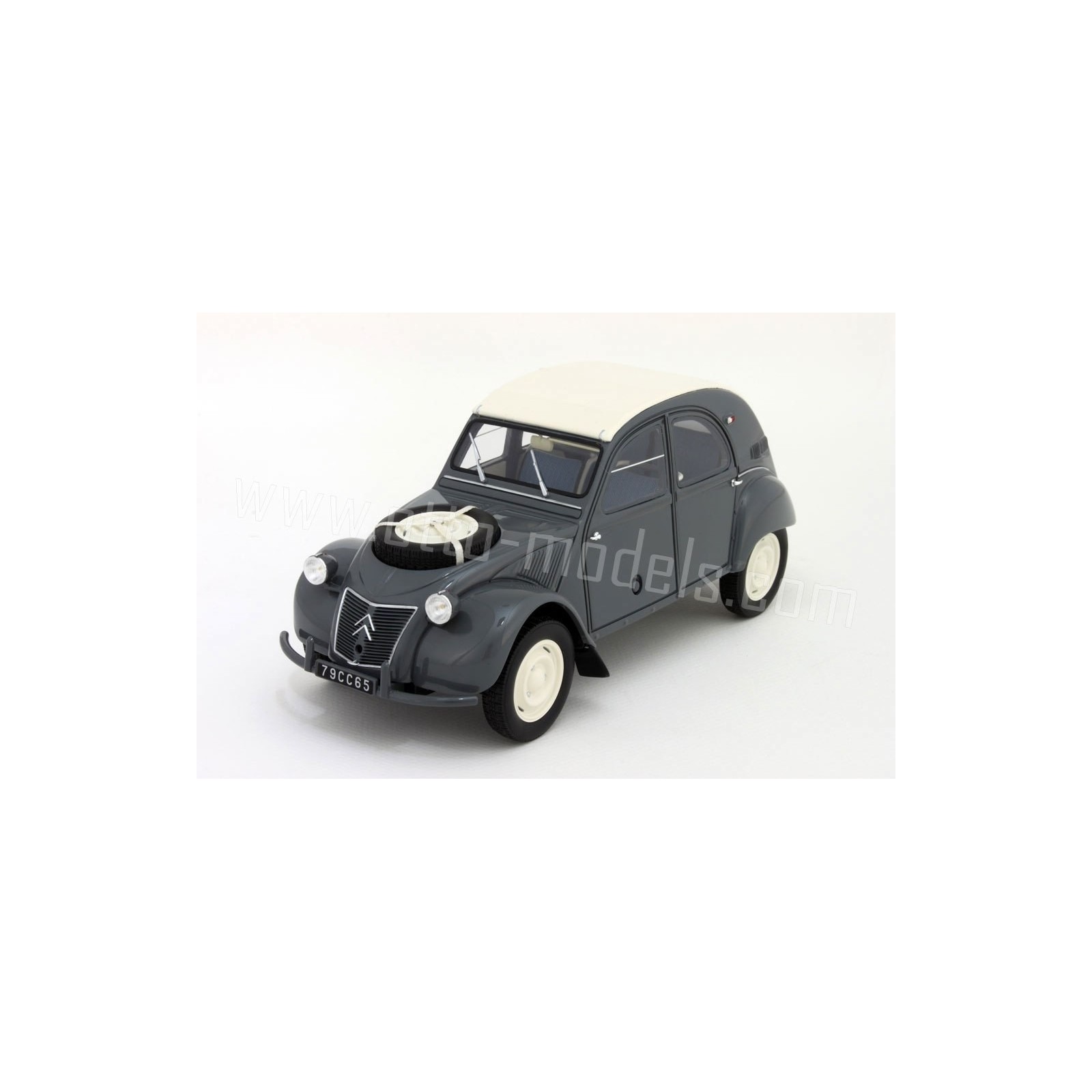 Citroën 2CV Sahara Gris Clair AC132 1961