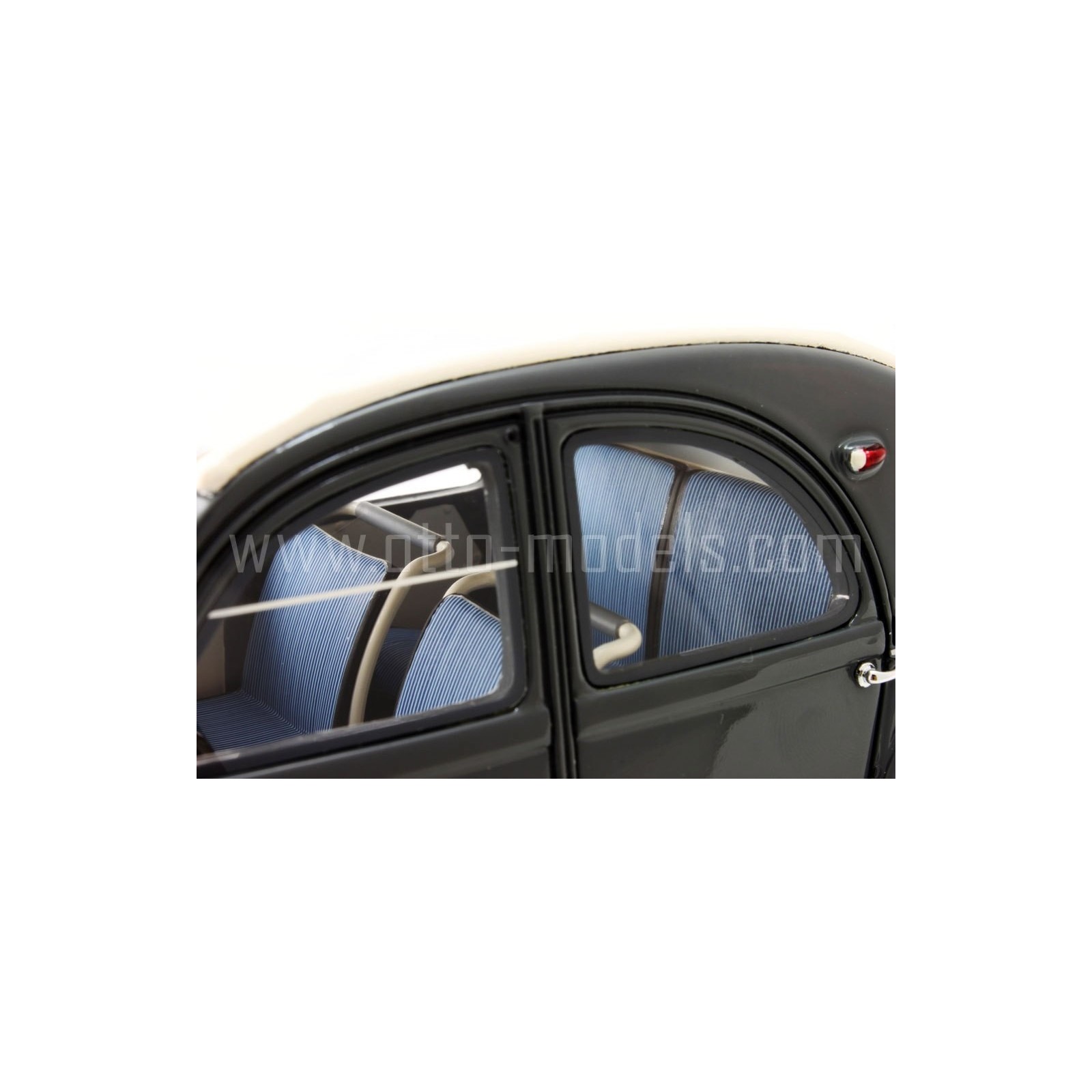 Citroën 2CV Sahara Gris Clair AC132 1961