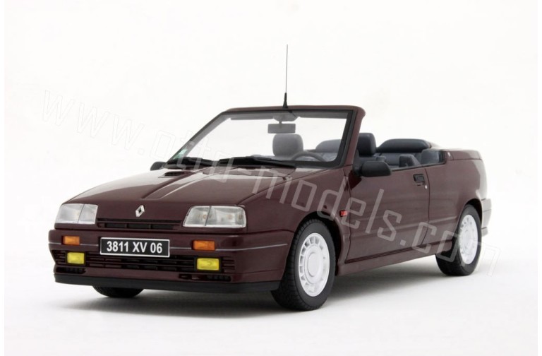 Renault 19 16S Cabriolet Rouge Persan 1991