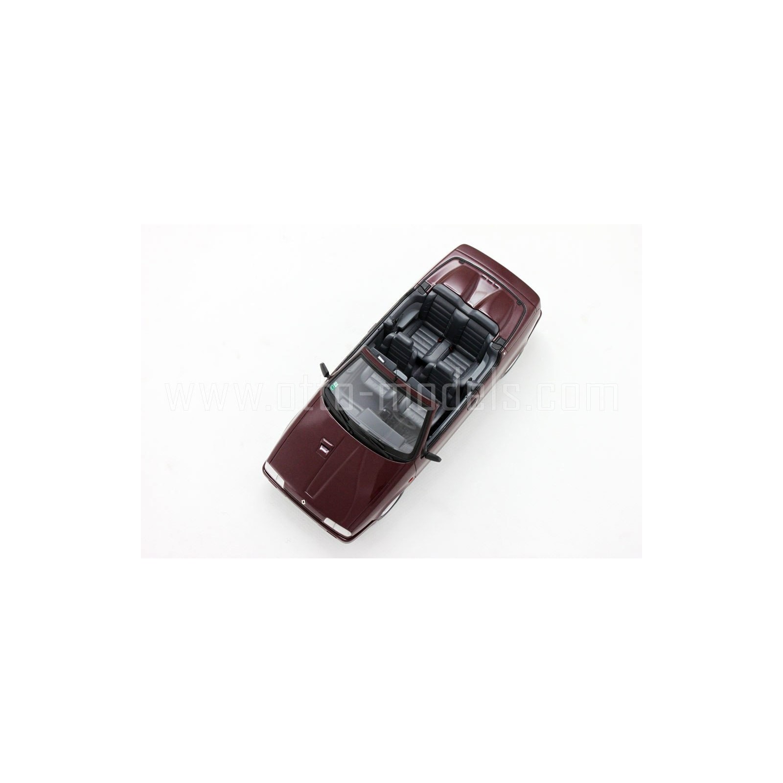Renault 19 16S Cabriolet Rouge Persan 1991