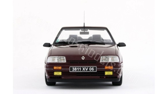 Renault 19 16S Cabriolet Rouge Persan 1991
