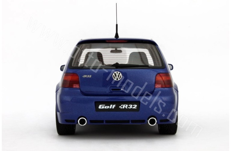 Volkswagen Golf 4 R32 Deep Blue Pearl 2002