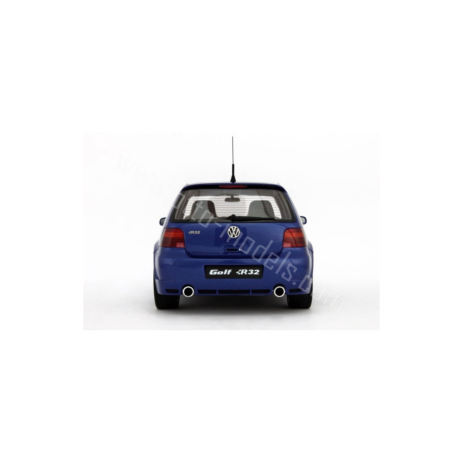 Volkswagen Golf 4 R32 Deep Blue Pearl 2002