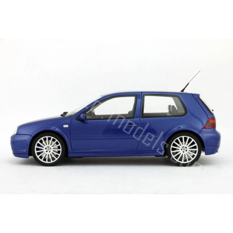 Volkswagen Golf 4 R32 Deep Blue Pearl 2002