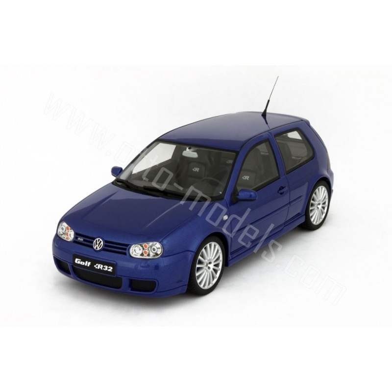 Volkswagen Golf 4 R32 Deep Blue Pearl 2002