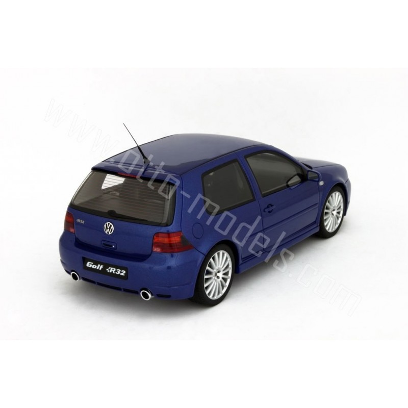Volkswagen Golf 4 R32 Deep Blue Pearl 2002