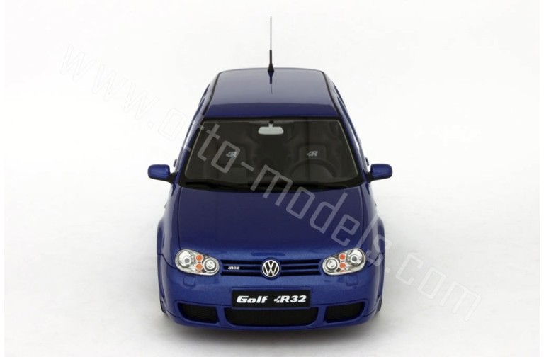 Volkswagen Golf 4 R32 Deep Blue Pearl 2002
