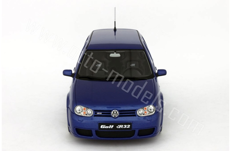 Volkswagen Golf 4 R32 Deep Blue Pearl 2002