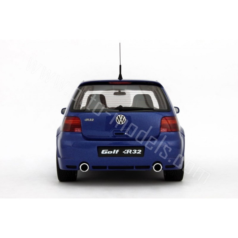 Volkswagen Golf 4 R32 Deep Blue Pearl 2002