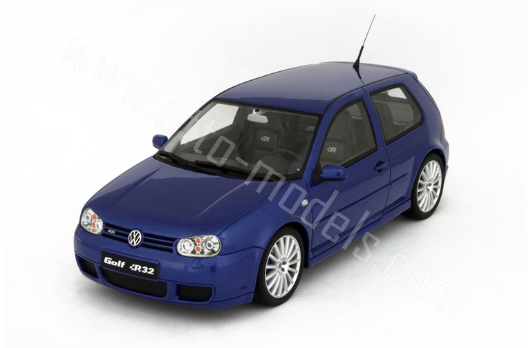 Volkswagen Golf 4 R32 Deep Blue Pearl 2002